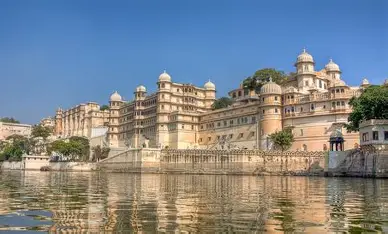 Udaipur City Palace and Lake Pichola